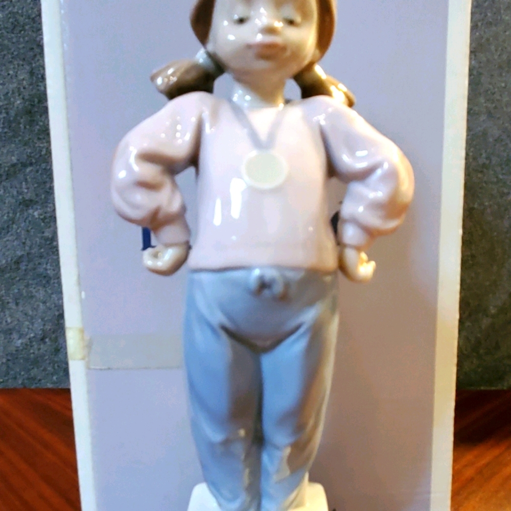 Lladro SPECIAL PRIDE